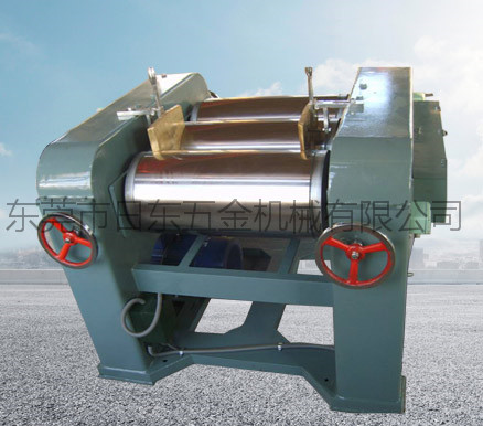 三輥研磨機